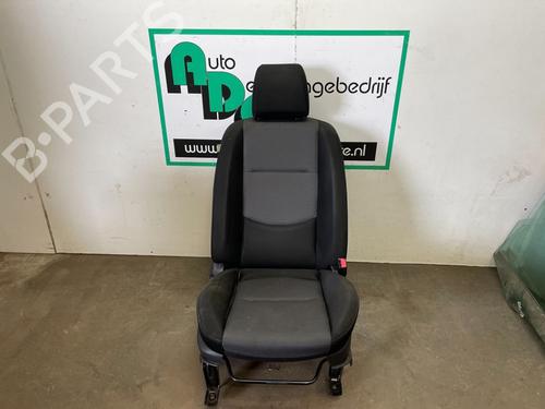 Used Right front seat Right front seat 19615820 19615820