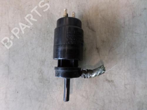 Used Washer pump MERCEDES-BENZ C-CLASS (W202) C 180 (202.018) (122 hp) 19586745
