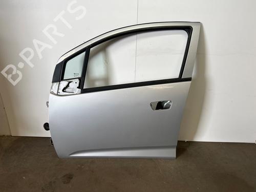 Used Left front door CHEVROLET SPARK (M300) 1.0 LPG (65 hp) 28300379