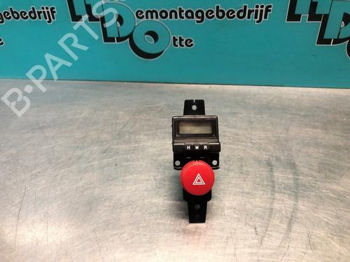 Used Warning switch HYUNDAI GETZ (TB) 1.4 i (97 hp) 21517405