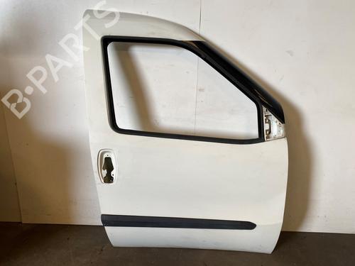 Used Right front door Right front door OPEL COMBO Box Body/MPV (X12) 1.3 CDTI (B05) (90 hp) 39908394 39908394