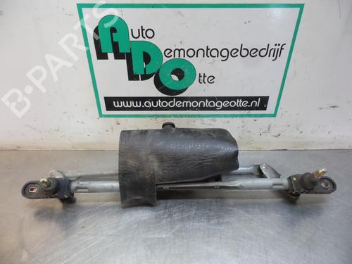 Used Front wipers mechanism FIAT PANDA (169_) 1.1 (169.AXA1A) (54 hp) 19610120