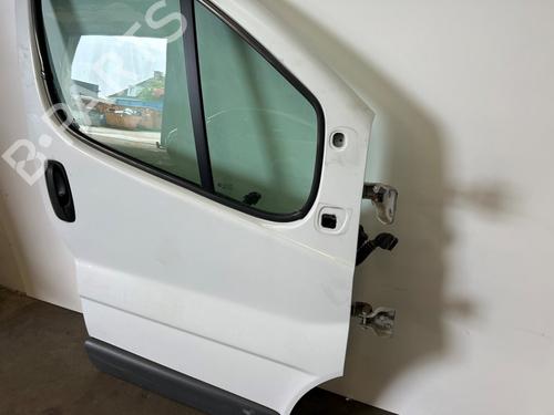 Right front door OPEL VIVARO A Van (X83) 1.9 DTI (F7) | BP28300373C3 