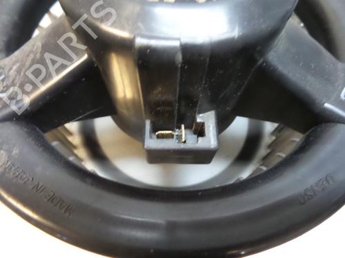 Heater blower motor TOYOTA YARIS (_P1_) 1.0 (SCP10_, SCP10R) | BP19610213M62 