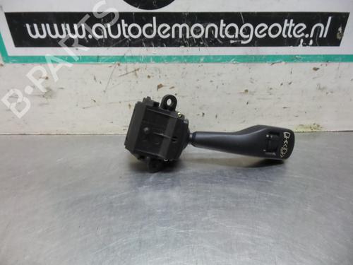 Used Steering column stalk BMW 3 (E46) 318 i (118 hp) 19613188