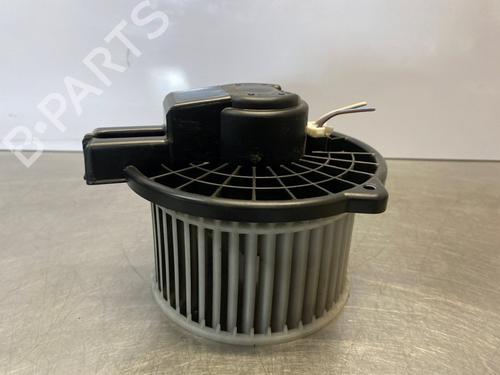 Used Heater blower motor Heater blower motor MAZDA 2 (DE_, DH_) 1.3 (DE3FS) (75 hp) 33116169 33116169