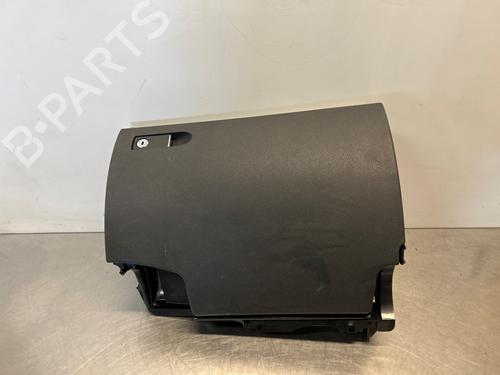 Used Glove box MERCEDES-BENZ C-CLASS (W204) C 200 Kompressor (204.041) (184 hp) 29056518