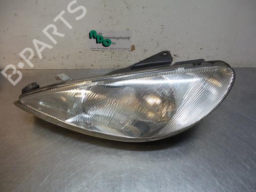 Used Left headlight PEUGEOT 206 Hatchback (2A/C) 1.4 i (75 hp) 19604681