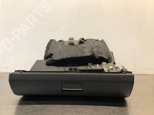 Handskerum Handskerum MERCEDES-BENZ B-CLASS Sports Tourer (W245) B 200 (245.233) (136 hp) 30340003 30340003