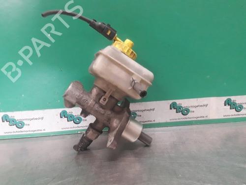 Used Brake master cylinder VW GOLF IV (1J1) 2.3 V5 (170 hp) 19615819