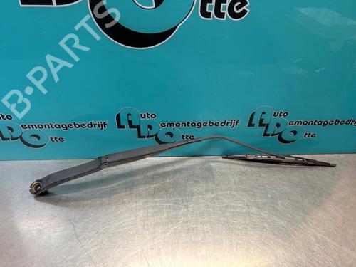 Used Front windshield wiper arm OPEL KARL (C16) 1.0 (75 hp) 23895255