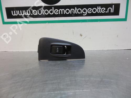 Used Switch TOYOTA AVENSIS Estate (_T25_) 1.8 VVT-i (ZZT251_, ZZT251R) (129 hp) 19605604