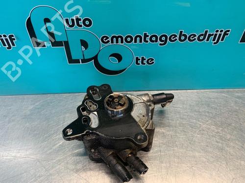 Used Injection pump SEAT LEON (1P1) 2.0 TDI (170 hp) 19624557