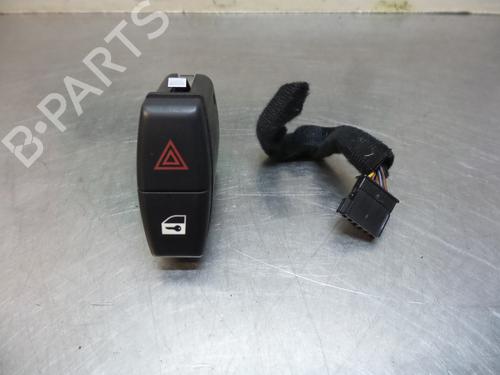 Used Warning switch BMW 5 (E60) 520 i (170 hp) 19612348