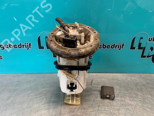 Used Fuel pump BMW 3 Compact (E46) 316 ti (115 hp) 19626261
