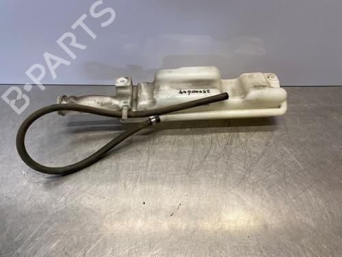 Vaso de expansão MITSUBISHI COLT VI (Z3_A, Z2_A) 1.3 (Z21A) (95 hp) 31088055