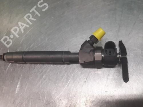 Used Injector MERCEDES-BENZ C-CLASS (W203) C 200 CDI (203.004) (116 hp) 19616432