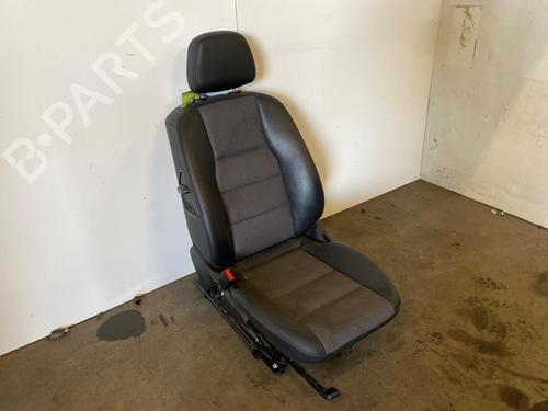 Left front seat MERCEDES-BENZ C-CLASS (W204) C 200 Kompressor (204.041) | BP28354541C15