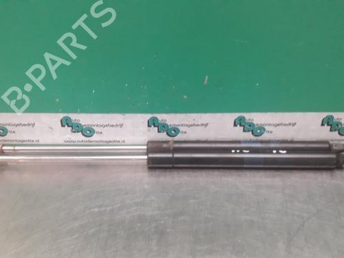Used Tailgate lift support VOLVO 240 Kombi (P245) 2.3 Cat (136 hp) 19616360