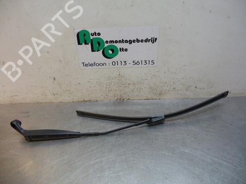 Used Front windshield wiper arm FORD KA (RU8) 1.2 (69 hp) 19597292