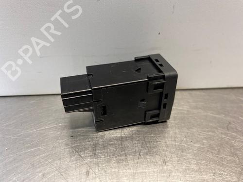 Switch NISSAN NOTE (E12) 1.2 | BP28354577I30 