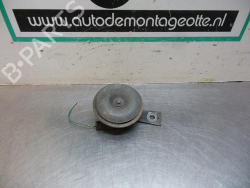 Used Horn NISSAN X-TRAIL I (T30) 2.2 DCi (114 hp) 19609645