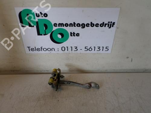 Used Hinge/Door check strap RENAULT CLIO II (BB_, CB_) 1.5 dCi (B/CB07) (65 hp) 19586927