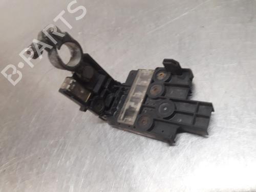 Used Fuse box FORD FIESTA VI (CB1, CCN) 1.25 (60 hp) 19614949