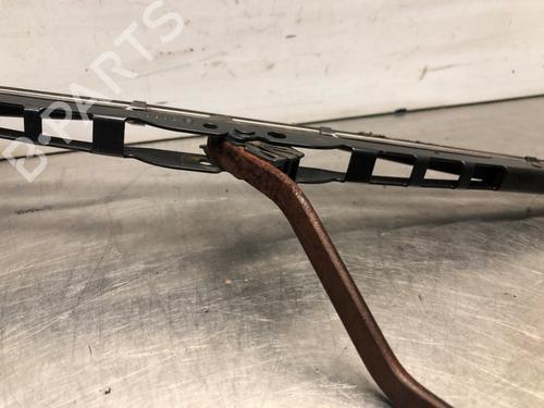 Front windshield wiper arm TOYOTA STARLET (_P9_) 1.3 (EP91_, EP91R) | BP29868307C143 