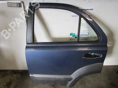 Used Left rear door KIA SORENTO I (JC) 2.4 (139 hp) 19590137