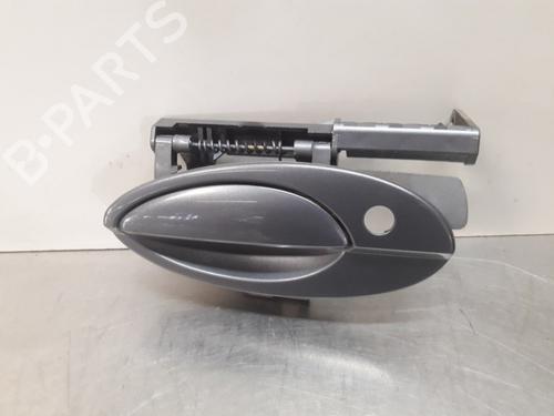 Used Front left exterior door handle Front left exterior door handle 19614808 19614808