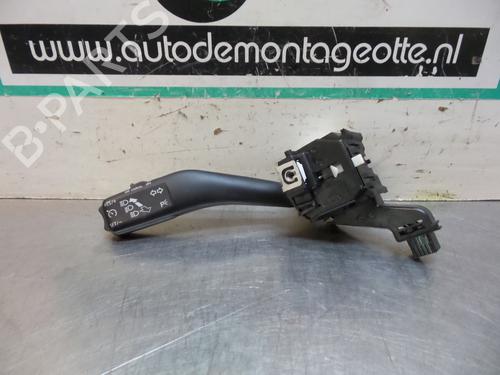 Used Steering column stalk VW CADDY III Box Body/MPV (2KA, 2KH, 2CA, 2CH) 2.0 SDI (70 hp) 19610916