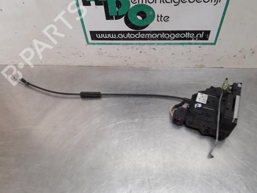 Used Front right lock OPEL CORSA D (S07) 1.3 CDTI (L08, L68) (75 hp) 19614026