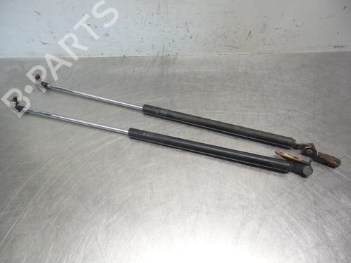 Used Tailgate lift support TOYOTA STARLET (_P9_) 1.3 (EP91_, EP91R) (75 hp) 19593364