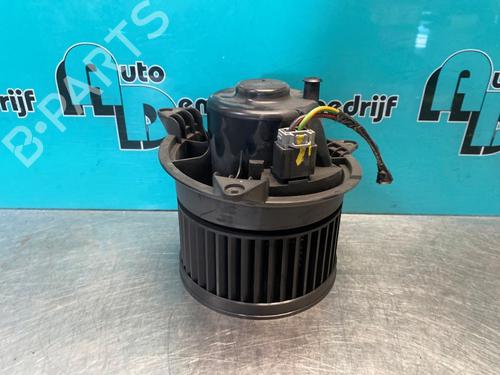 Used Heater blower motor FORD TRANSIT CONNECT (P65_, P70_, P80_) 1.8 Di (75 hp) 28299602