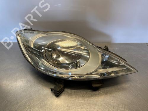 Used Right headlight Right headlight PEUGEOT 107 (PM_, PN_) 1.0 (68 hp) 39065661 39065661