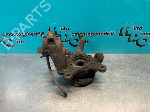 Right front steering knuckle VW CADDY III Box Body/MPV (2KA, 2KH, 2CA, 2CH) 1.9 TDI | BP19625086M26 