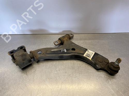 Used Right front suspension arm Right front suspension arm 38680910 38680910