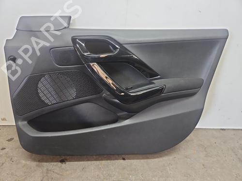 Używane Tapicerka drzwi przednich prawych PEUGEOT 208 I (CA_, CC_) 1.4 VTi (95 hp) 30623533