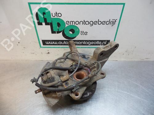 Used Left front steering knuckle KIA SPORTAGE II (JE_, KM_) 2.0 CRDi (140 hp) 19612669