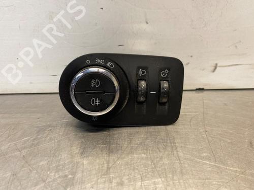 Used Headlight switch OPEL MERIVA B MPV (S10) 1.7 CDTI (75) (110 hp) 29559684