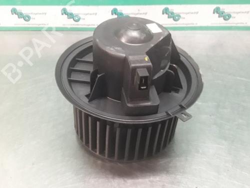 Used Heater blower motor Heater blower motor FIAT MULTIPLA (186_) 1.6 (186AXC1A, 186BMC1A, 186BXC1A) (103 hp) 19615697 19615697