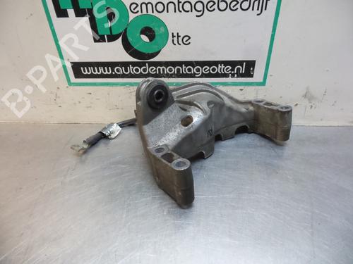 Used Engine mount Engine mount 19611995 19611995