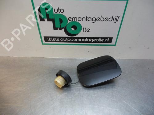 Used Fuel flap TOYOTA AVENSIS Estate (_T25_) 1.8 VVT-i (ZZT251_, ZZT251R) (129 hp) 19605618