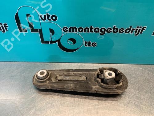 Used Engine mount DACIA SANDERO 1.2 16V (75 hp) 19624897