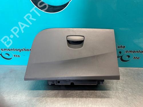 Used Glove box SEAT IBIZA IV (6J5, 6P1) 1.2 TDI (75 hp) 28299624