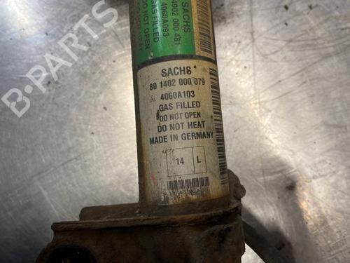 Venstre fortil støddæmper MITSUBISHI COLT VI (Z3_A, Z2_A) 1.3 (Z21A) | BP31088049M16 