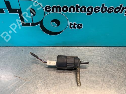 Used Washer pump MERCEDES-BENZ VITO Van (W638) 110 D 2.3 (638.074, 638.078) (98 hp) 19624891