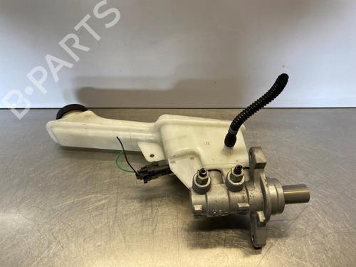 Used Brake master cylinder Brake master cylinder 38680950 38680950