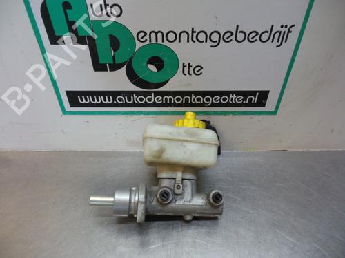 Used Brake master cylinder VW GOLF IV (1J1) 2.0 (115 hp) 22764025
